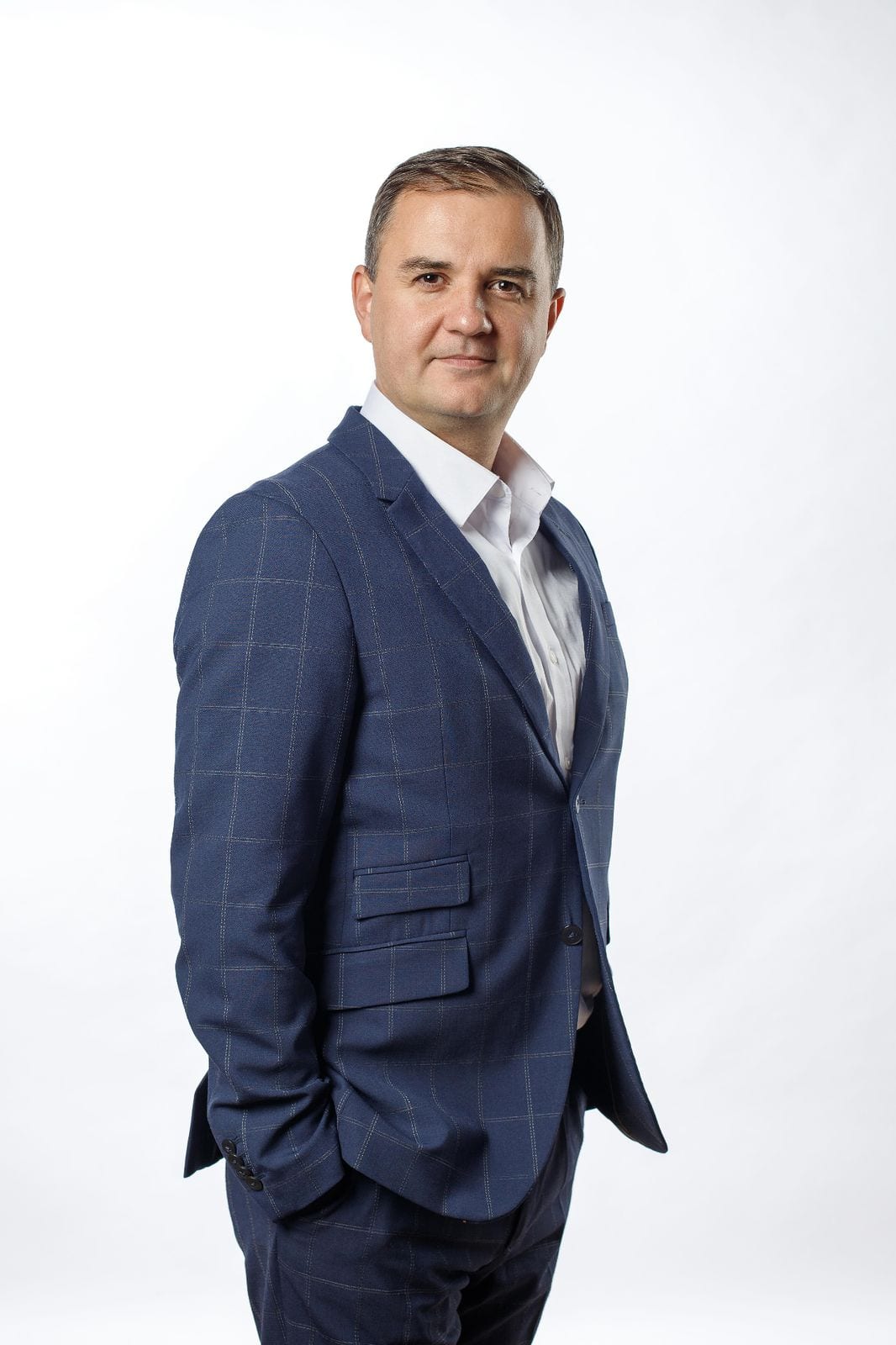 Михаил Попеску